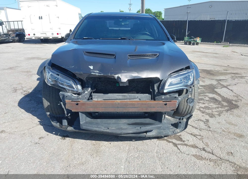 2009 PONTIAC G8 VIN: 6G2ER57739L160405