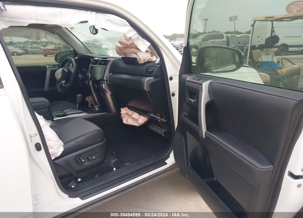 2022 TOYOTA 4RUNNER SR5 PREMIUM VIN: JTENU5JR8N6007881
