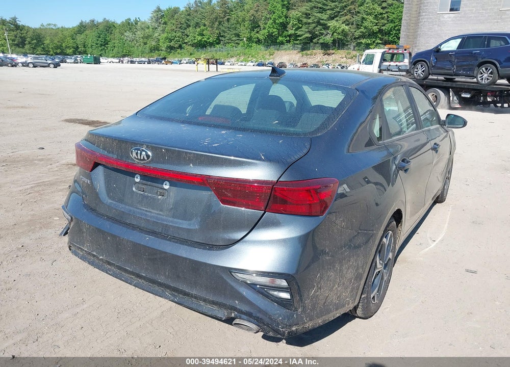 2021 KIA FORTE LXS VIN: 3KPF24ADXME409648