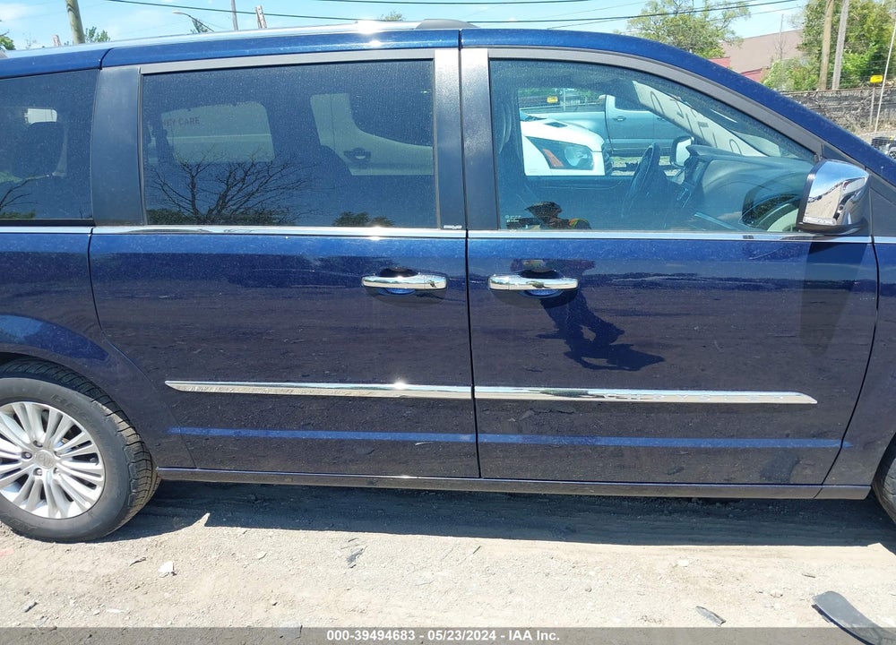 2012 CHRYSLER TOWN & COUNTRY LIMITED VIN: 2C4RC1GG5CR350273