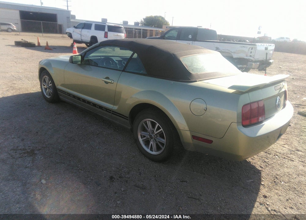 2005 FORD MUSTANG VIN: 1ZVFT84N355194116