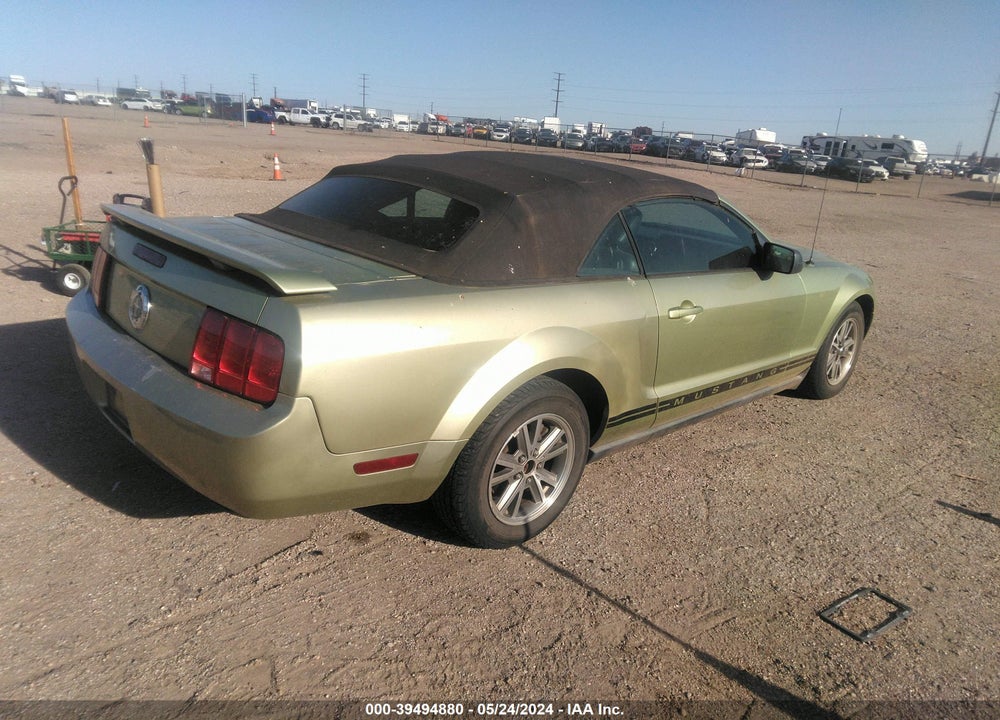 2005 FORD MUSTANG VIN: 1ZVFT84N355194116