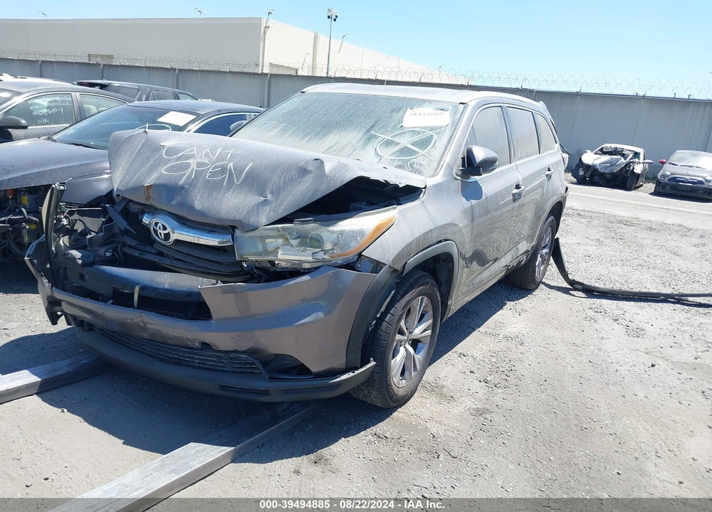 2015 TOYOTA HIGHLANDER XLE V6 VIN: 5TDKKRFH1FS112106