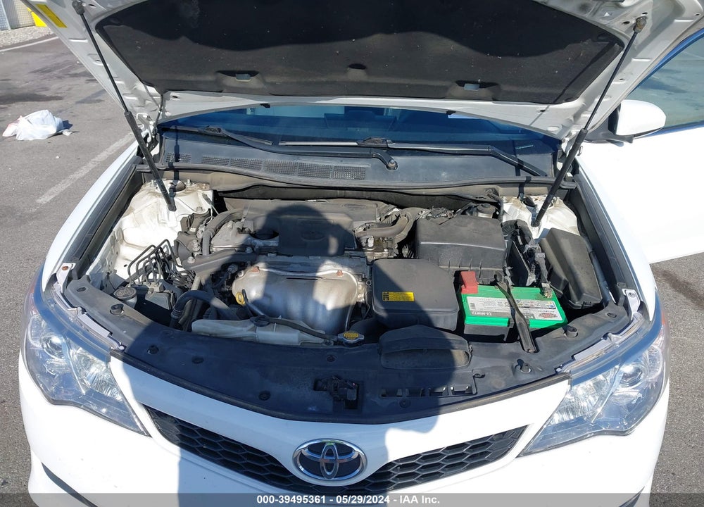 2014 TOYOTA CAMRY SE VIN: 4T1BF1FK1EU809833