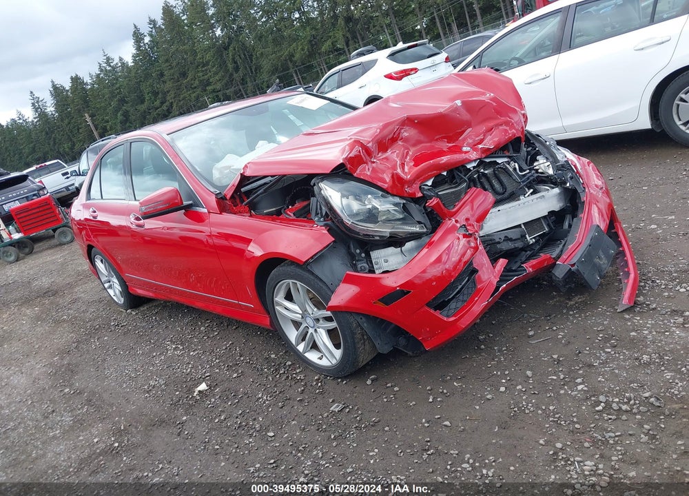 2013 MERCEDES-BENZ C 300 LUXURY 4MATIC/SPORT 4MATIC VIN: WDDGF8AB6DA840334