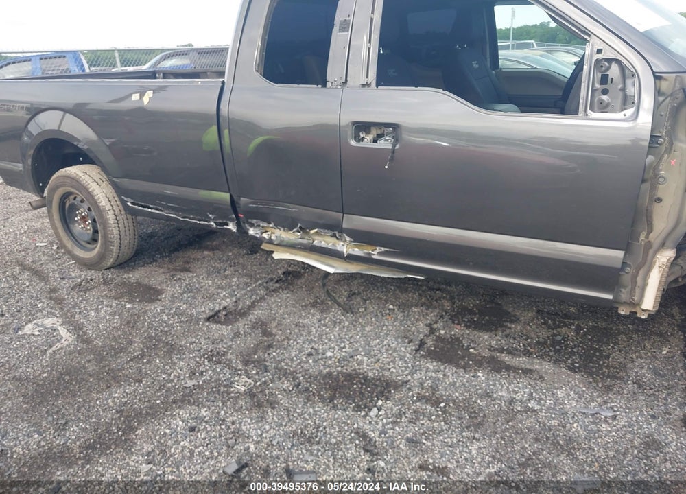 2018 FORD F-150 XL VIN: 1FTEX1E54JKC18105