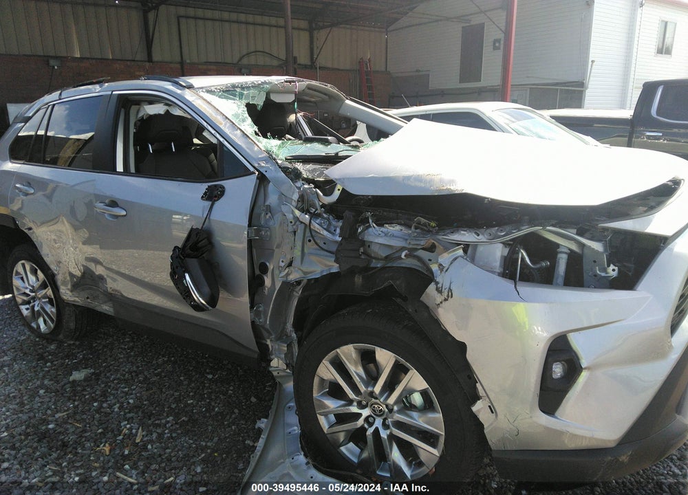 2024 TOYOTA RAV4 VIN: 2T3A1RFV1RC439632