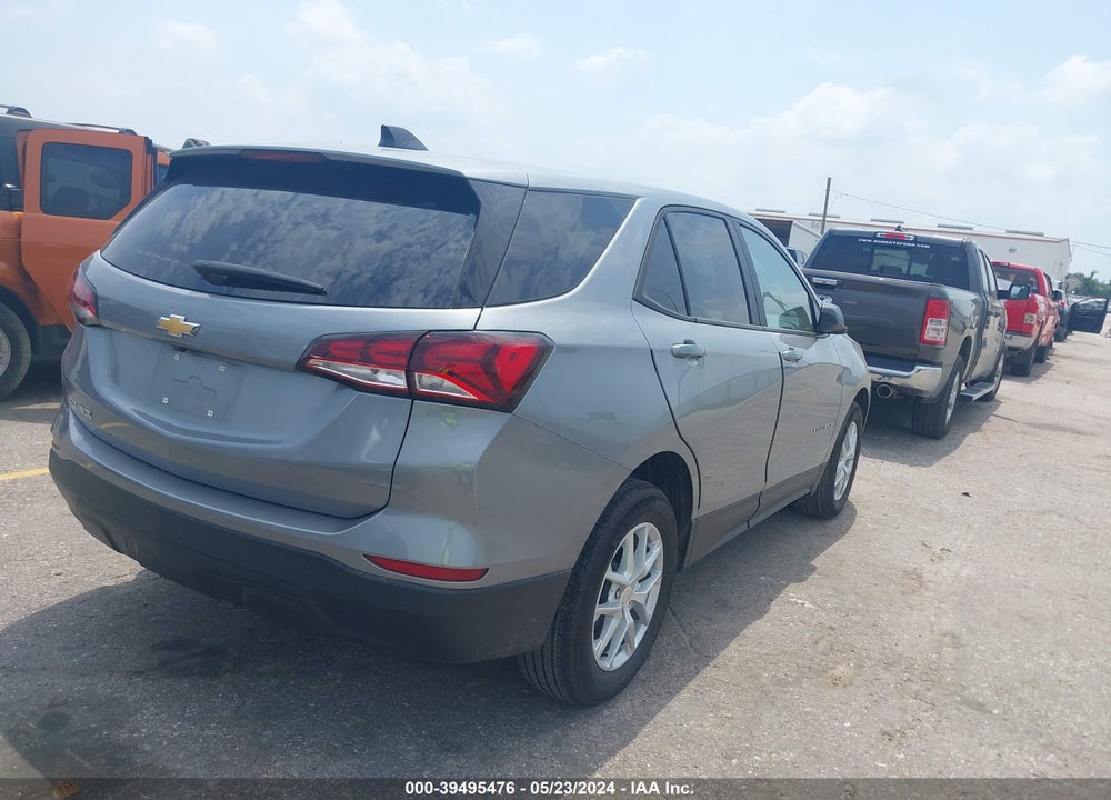 2024 CHEVROLET EQUINOX FWD LS VIN: 3GNAXHEG8RL168738
