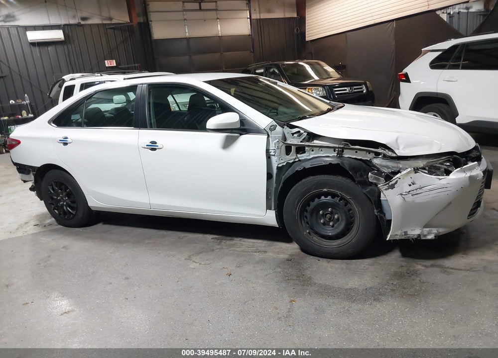 2017 TOYOTA CAMRY VIN: 4T1BF1FK3HU454684