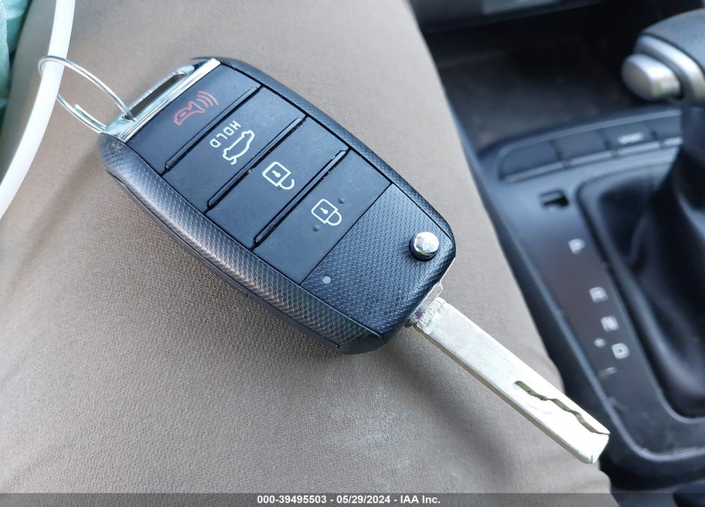 2023 KIA RIO S VIN: 3KPA24AD6PE556032