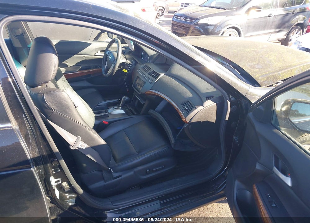 2011 HONDA ACCORD 2.4 EX-L VIN: 1HGCP2F85BA112177