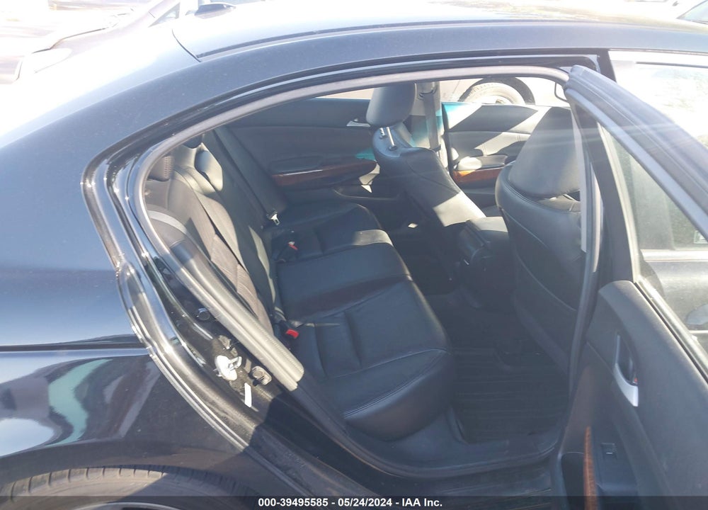 2011 HONDA ACCORD 2.4 EX-L VIN: 1HGCP2F85BA112177