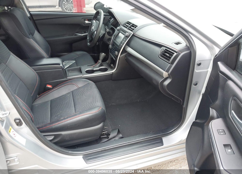 2015 TOYOTA CAMRY SE VIN: 4T1BF1FK8FU957589