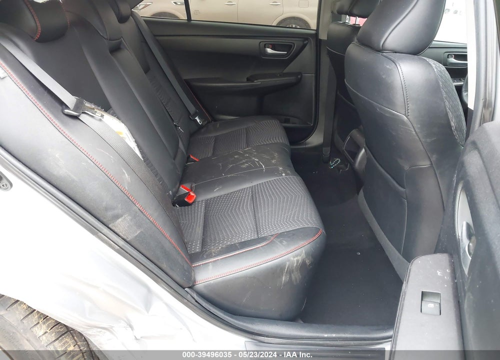 2015 TOYOTA CAMRY SE VIN: 4T1BF1FK8FU957589