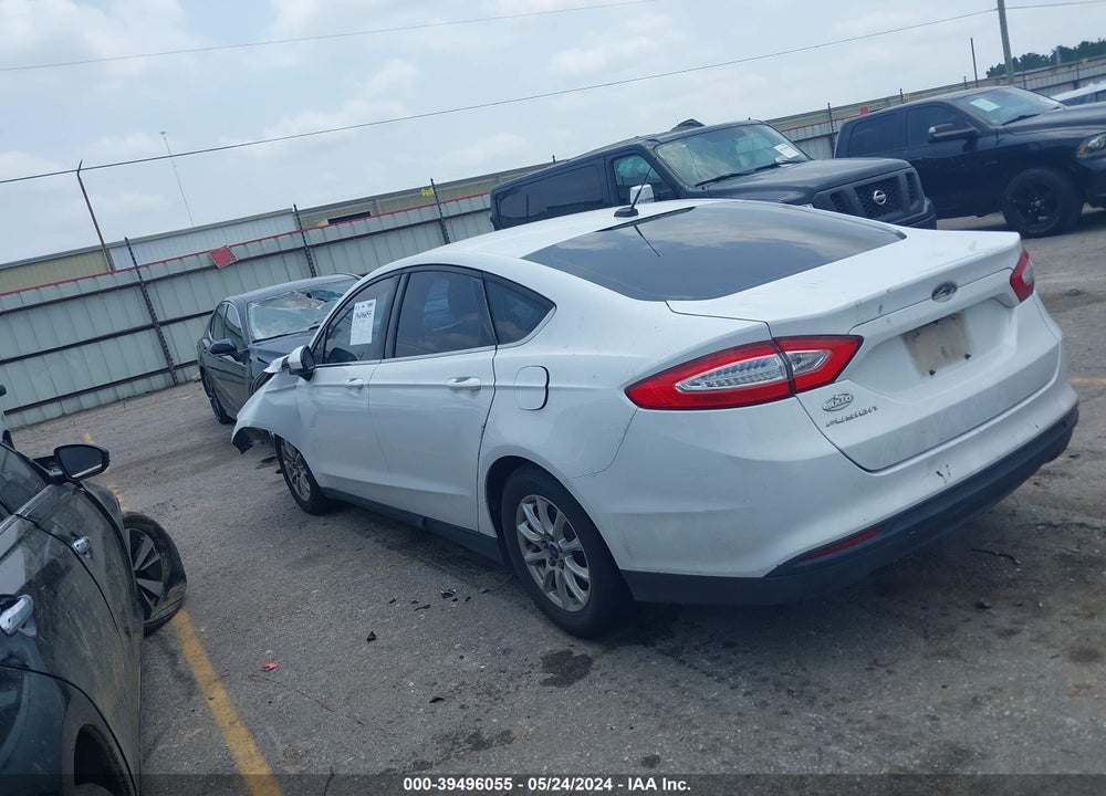 2015 FORD FUSION S VIN: 3FA6P0G72FR213331