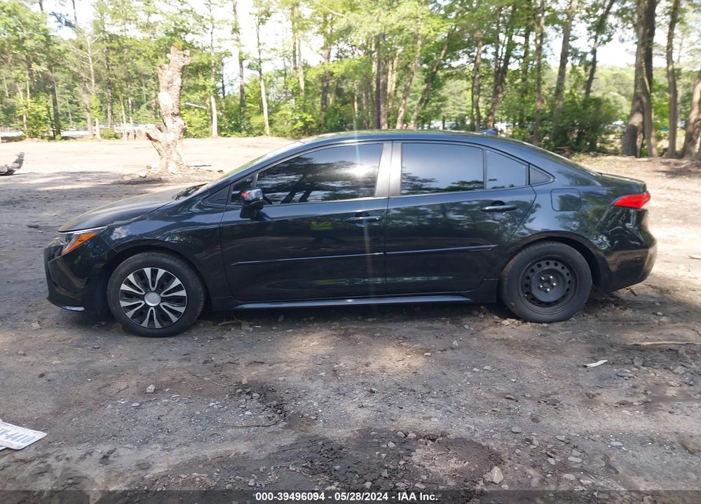 2020 TOYOTA COROLLA LE VIN: JTDEPRAE5LJ108550