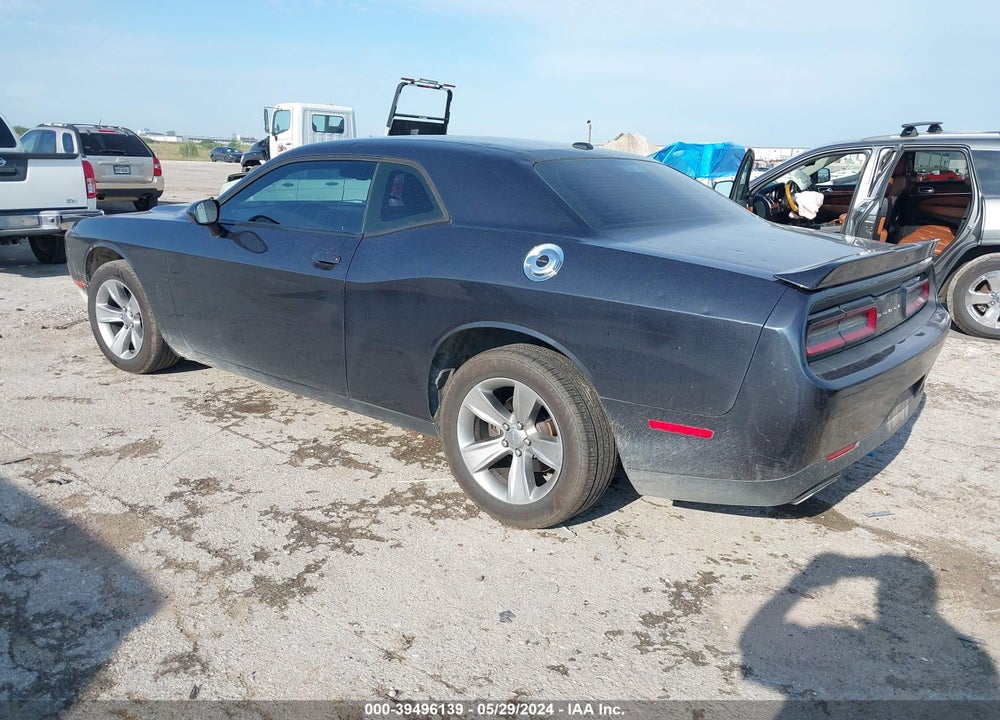 2018 DODGE CHALLENGER SXT VIN: 2C3CDZAGXJH236271
