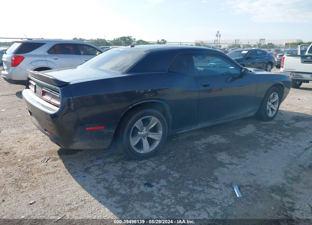 2018 DODGE CHALLENGER SXT VIN: 2C3CDZAGXJH236271