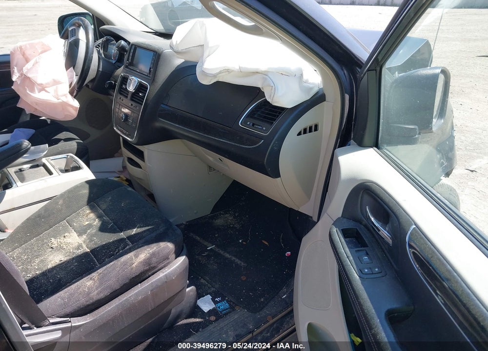 2011 CHRYSLER TOWN & COUNTRY TOURING VIN: 2A4RR5DG9BR768371