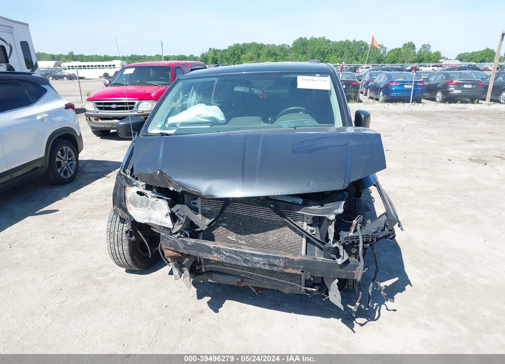2011 CHRYSLER TOWN & COUNTRY TOURING VIN: 2A4RR5DG9BR768371