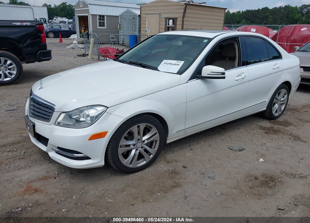 2014 MERCEDES-BENZ C 300 LUXURY 4MATIC/SPORT 4MATIC VIN: WDDGF8AB8ER321370