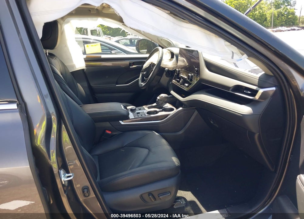 2023 TOYOTA HIGHLANDER LIMITED VIN: 5TDKDRBH3PS009447