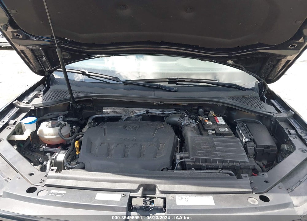 2018 VOLKSWAGEN TIGUAN 2.0T SE/2.0T SEL VIN: 3VV3B7AX5JM020868