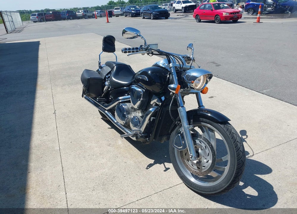 2004 HONDA VTX1300 C VIN: 1HFSC55014A003825