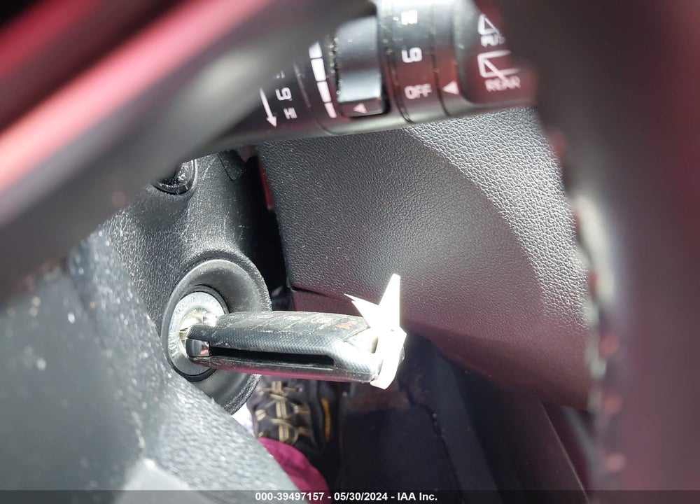 2019 KIA SORENTO 3.3L LX VIN: 5XYPGDA54KG539603