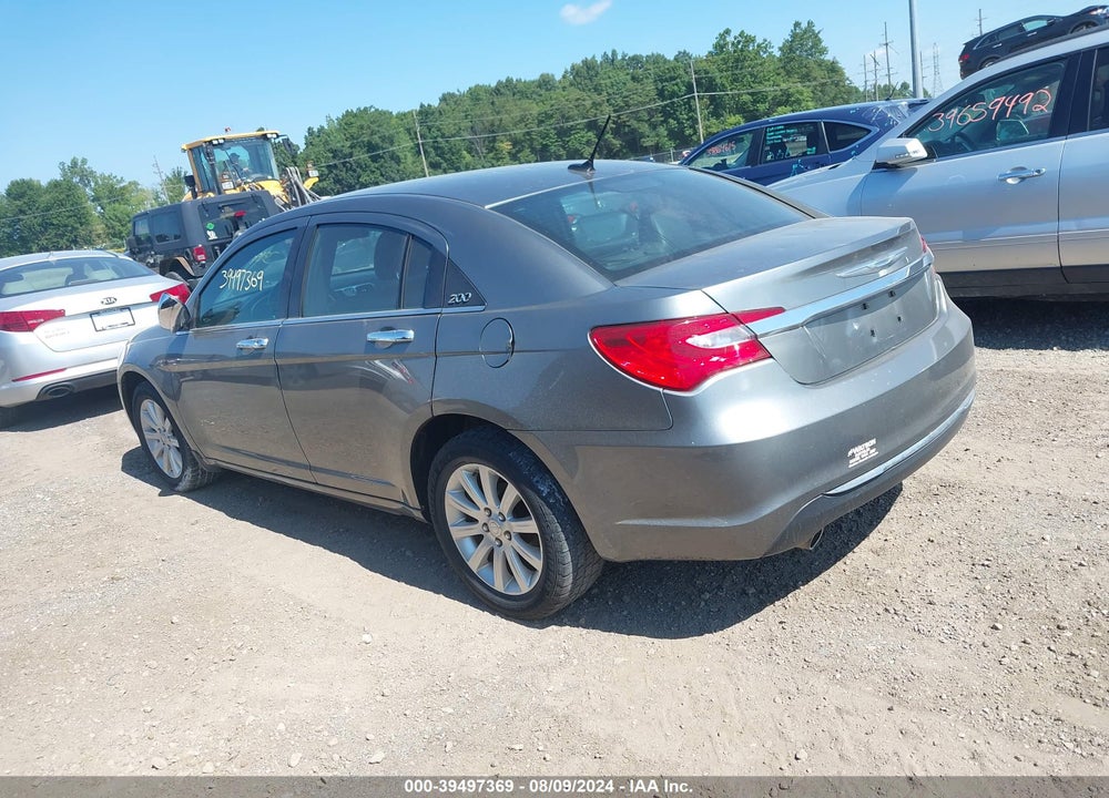 2013 CHRYSLER 200 LIMITED VIN: 1C3CCBCG2DN553139