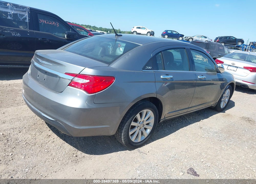 2013 CHRYSLER 200 LIMITED VIN: 1C3CCBCG2DN553139