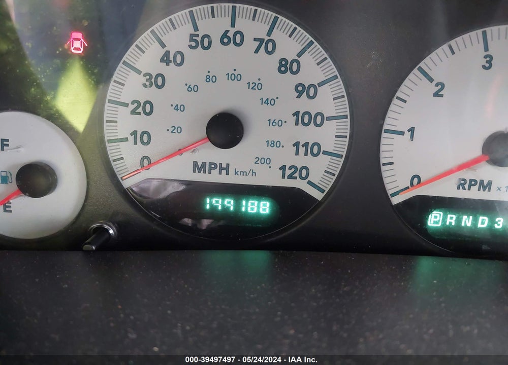 2005 DODGE GRAND CARAVAN SE VIN: 2D4GP24R25R388556