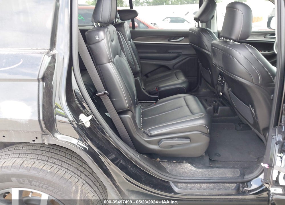 2023 JEEP GRAND CHEROKEE L LIMITED 4X2 VIN: 1C4RJJBG2P8891232