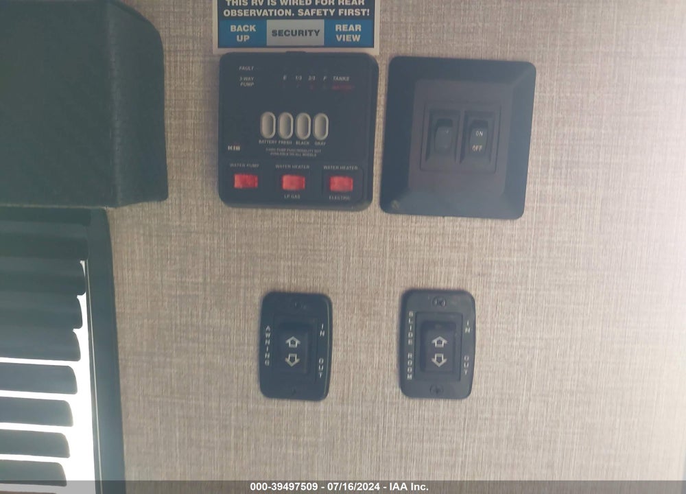 2022 JAYCO JAYFL184BH VIN: 1UJBJ0BP6N17Y0734