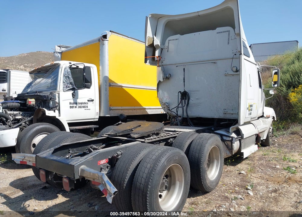2016 WESTERN STAR/AUTO CAR 5700 XE VIN: 5KJJBHD55GLHC9074