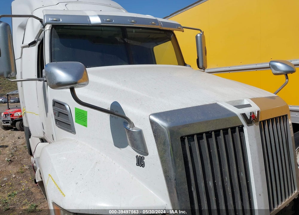 2016 WESTERN STAR/AUTO CAR 5700 XE VIN: 5KJJBHD55GLHC9074