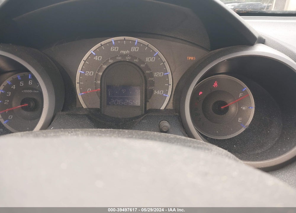 2010 HONDA FIT VIN: JHMGE8H22AC024075
