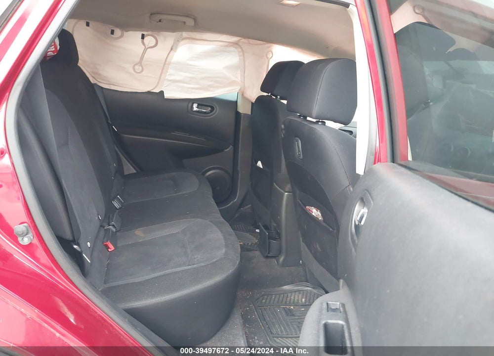 2015 NISSAN ROGUE SELECT S VIN: JN8AS5MT6FW651613