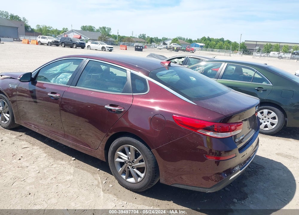 2020 KIA OPTIMA LX VIN: 5XXGT4L38LG447648