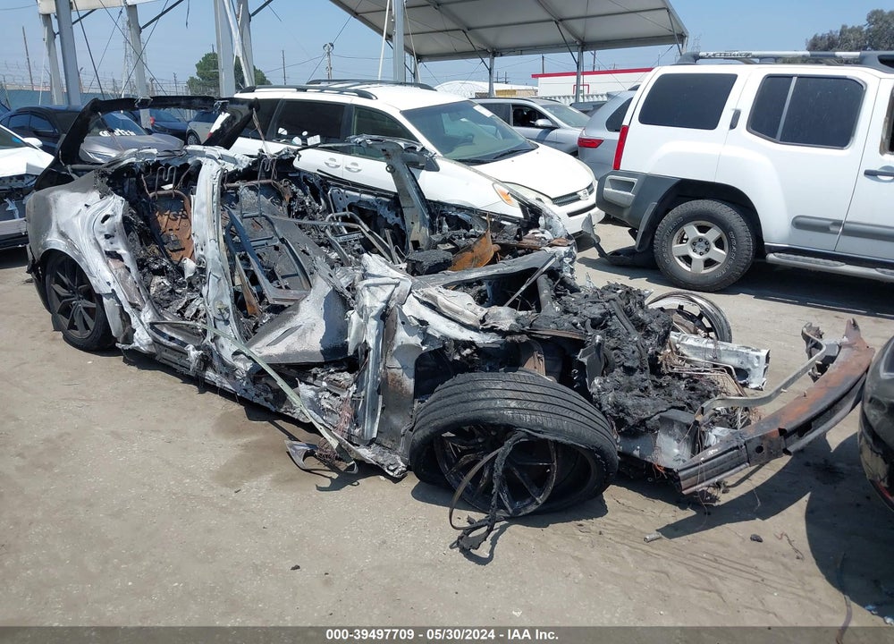 2016 TESLA MODEL S VIN: 5YJSA1E43GF132477