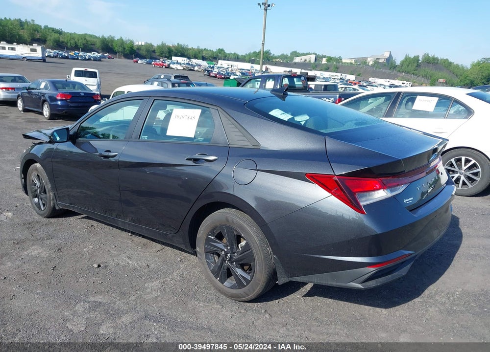 2022 HYUNDAI ELANTRA SEL VIN: 5NPLS4AGXNH058363