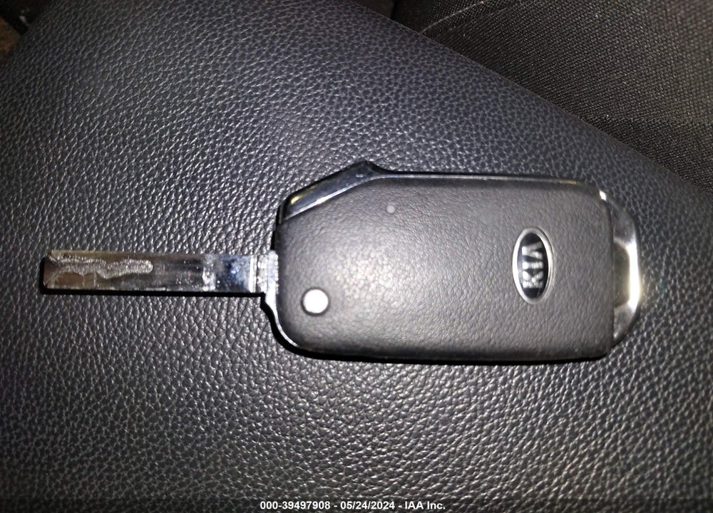 2021 KIA FORTE LXS VIN: 3KPF24AD6ME308588