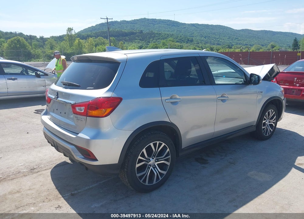 2018 MITSUBISHI OUTLANDER SPORT 2.0 ES/2.0 LE VIN: JA4AR3AU5JU020178