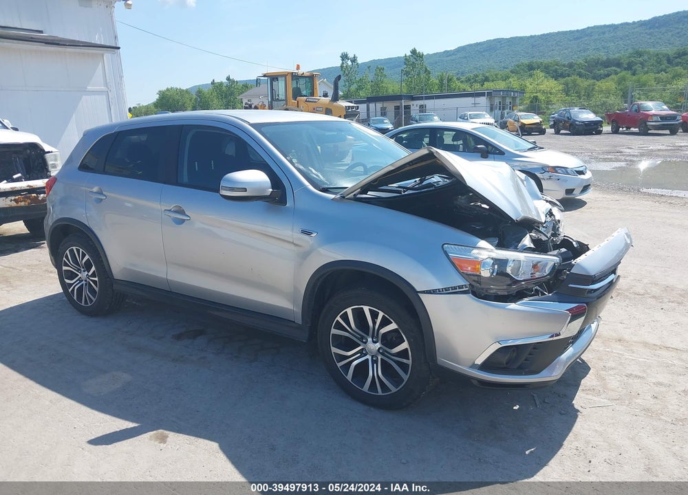 2018 MITSUBISHI OUTLANDER SPORT 2.0 ES/2.0 LE VIN: JA4AR3AU5JU020178