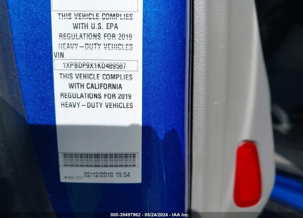 2019 PETERBILT 579 VIN: 1XPBDP9X1KD489587
