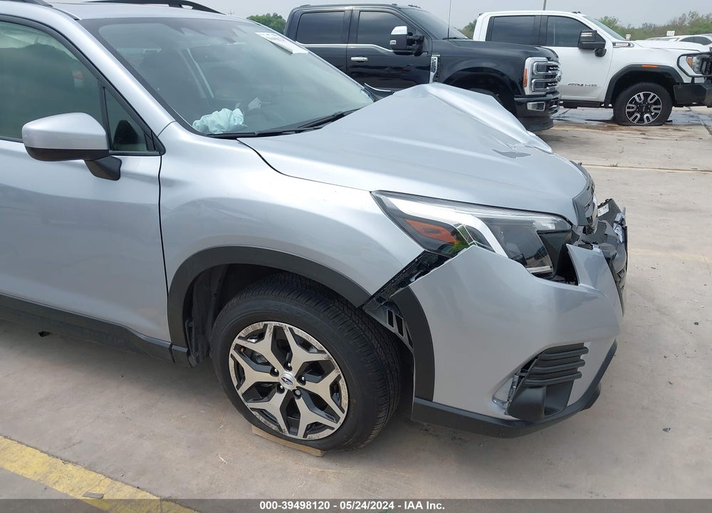 2023 SUBARU FORESTER PREMIUM VIN: JF2SKAECXPH526693