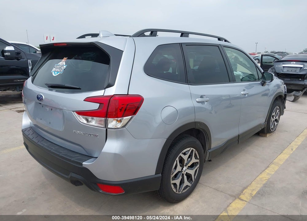 2023 SUBARU FORESTER PREMIUM VIN: JF2SKAECXPH526693