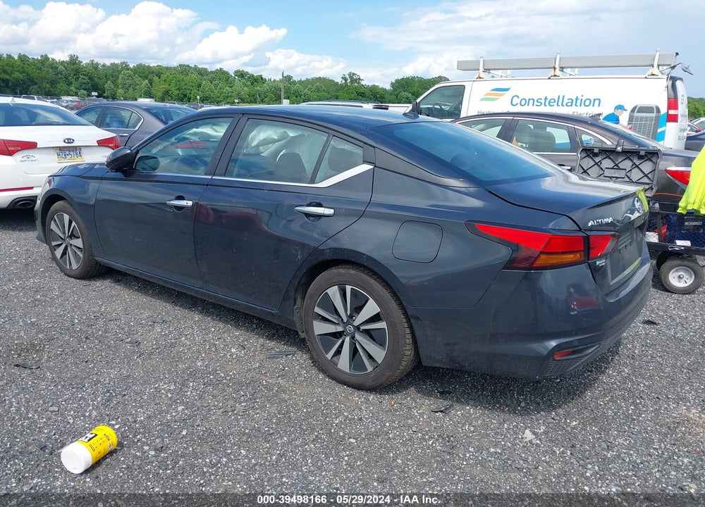 2021 NISSAN ALTIMA SV FWD VIN: 1N4BL4DV6MN417635