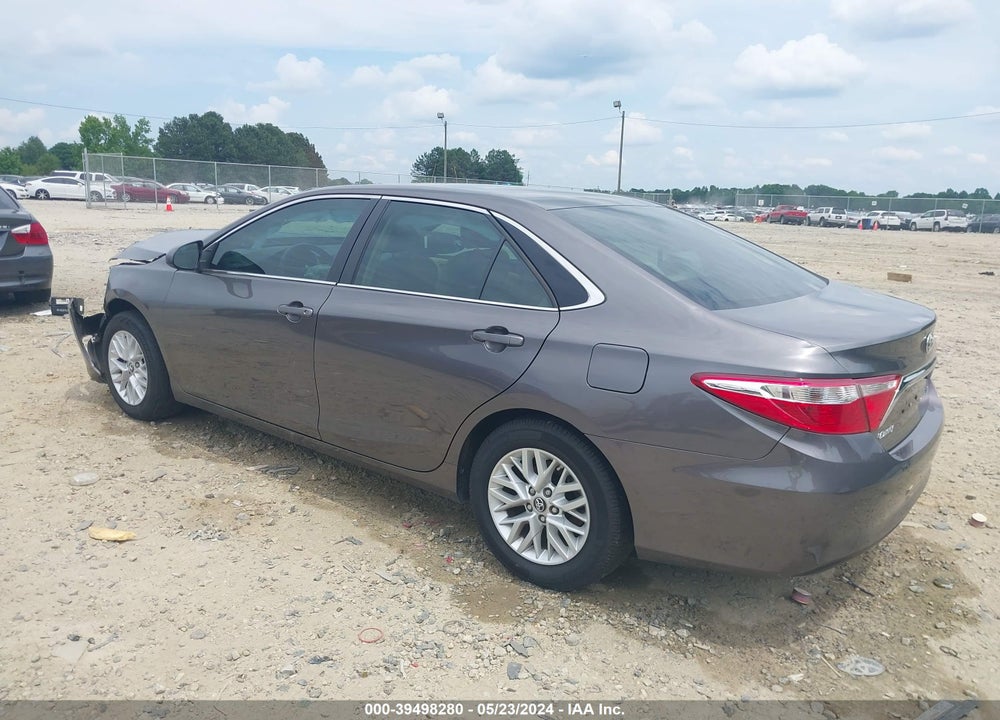 2016 TOYOTA CAMRY LE VIN: 4T4BF1FK2GR554621