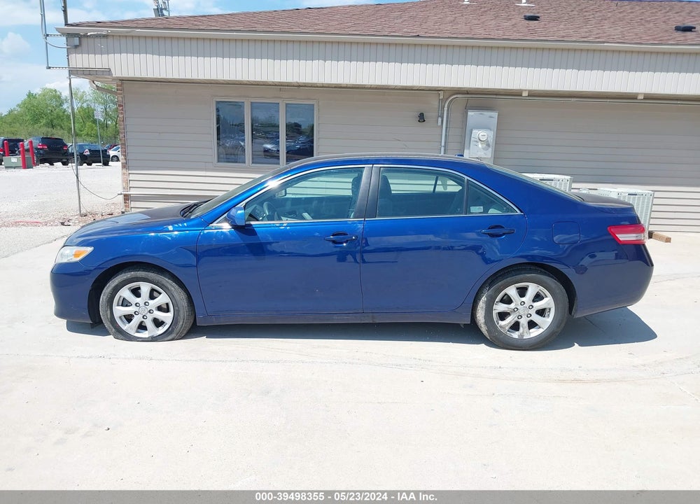 2011 TOYOTA CAMRY LE VIN: 4T1BF3EK1BU763980
